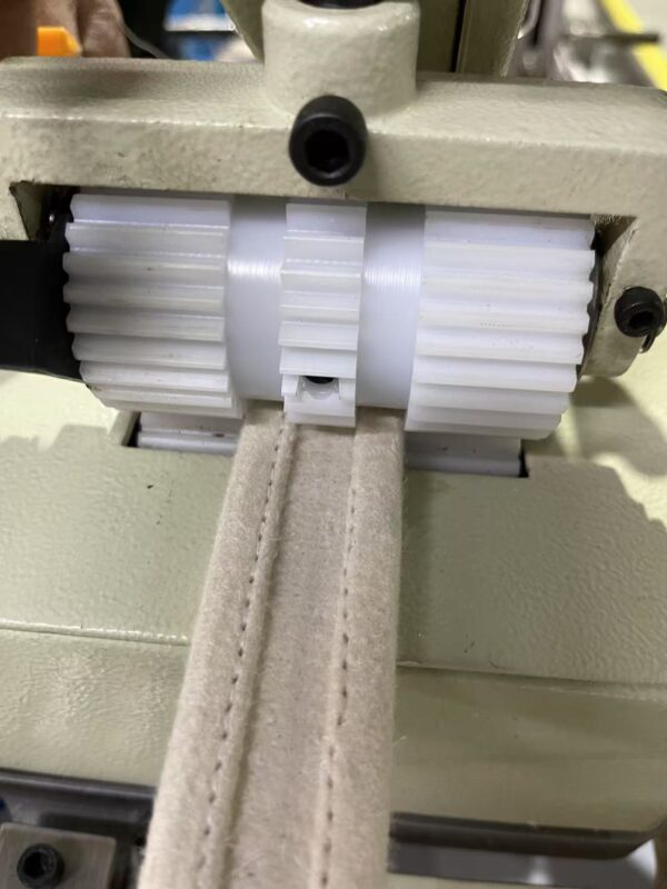 Filter Bag Bead  Cutting, Gluing, and Attaching Machine for Snap Band - Image 4
