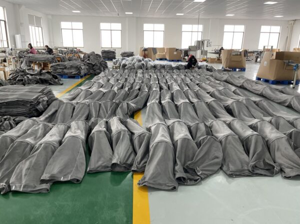 Long Arm Two-Needle Cylinder Bed Compound Feed Lockstitch Sewing Machine - Image 3