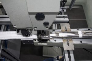 Filter bag bead sewing with 25 mm stainless steel bead, 10 mm center groove, uniform multi-layer stitching